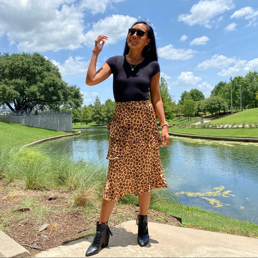 Ruffled satin leopard print midi skirt